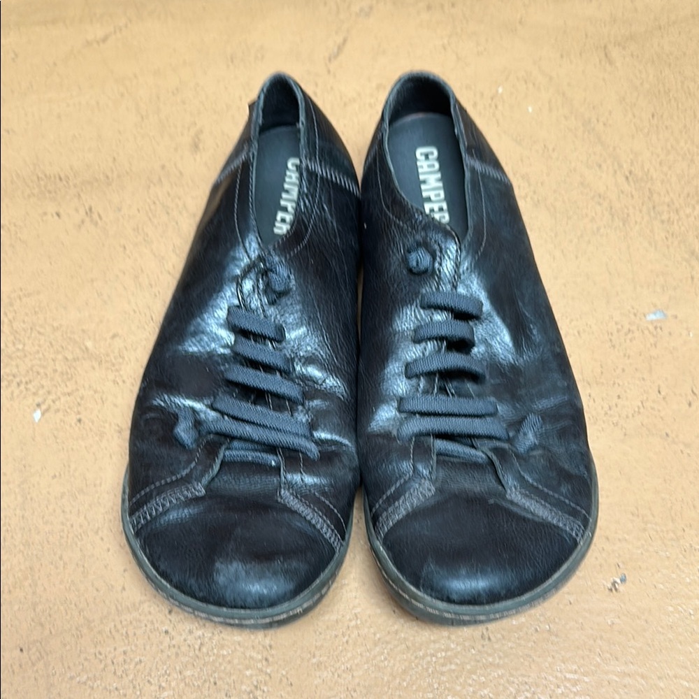 Camper Black Sneakers Sleek Minimalist Design